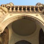Detailed view of the Gateway of India archway in Mumbai, showcasing its architectural grandeur.